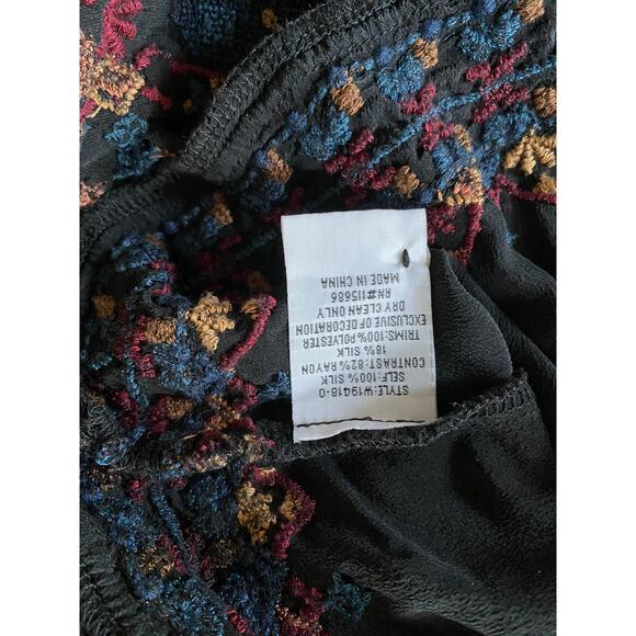 JOHNNY WAS Vika Black Velvet Embroidered Peasant Blouse Tunic Size Small - Picture 3 of 6